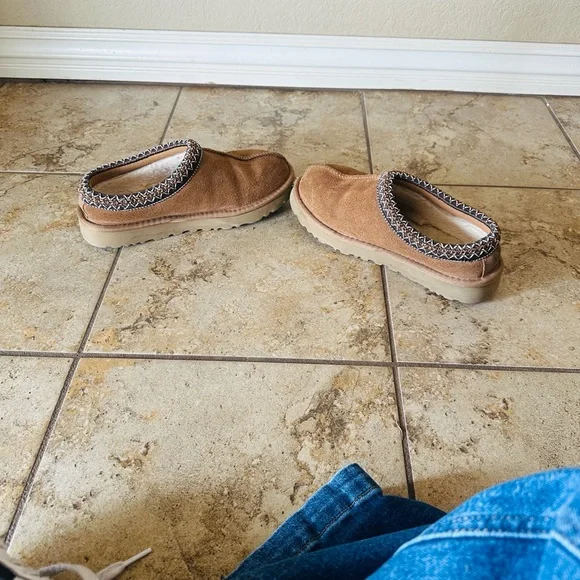 UGG Tan Suede Slip-On Clogs - Picture 5 of 9